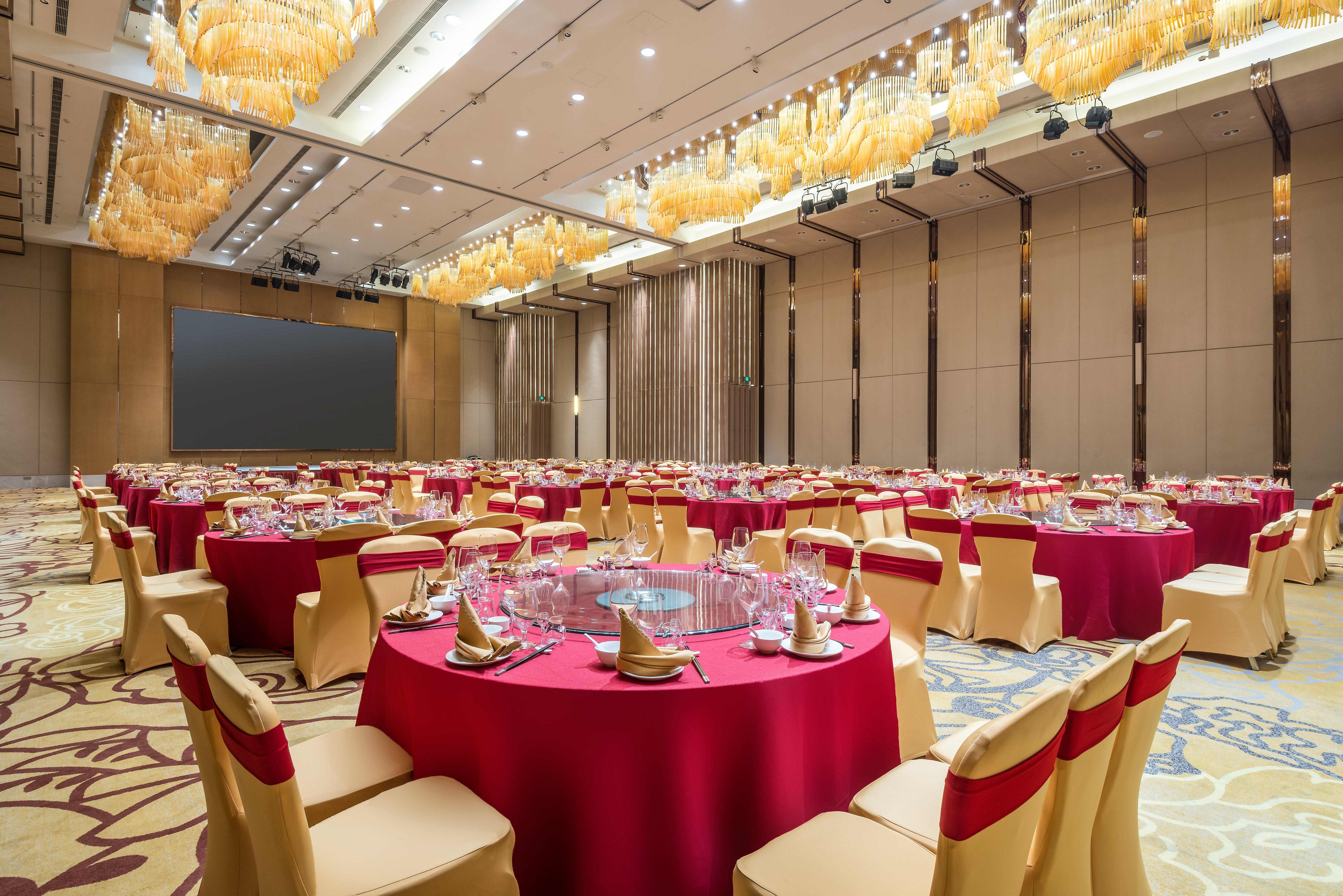 Crowne Plaza Yangzhou By Ihg Hotel Exterior photo