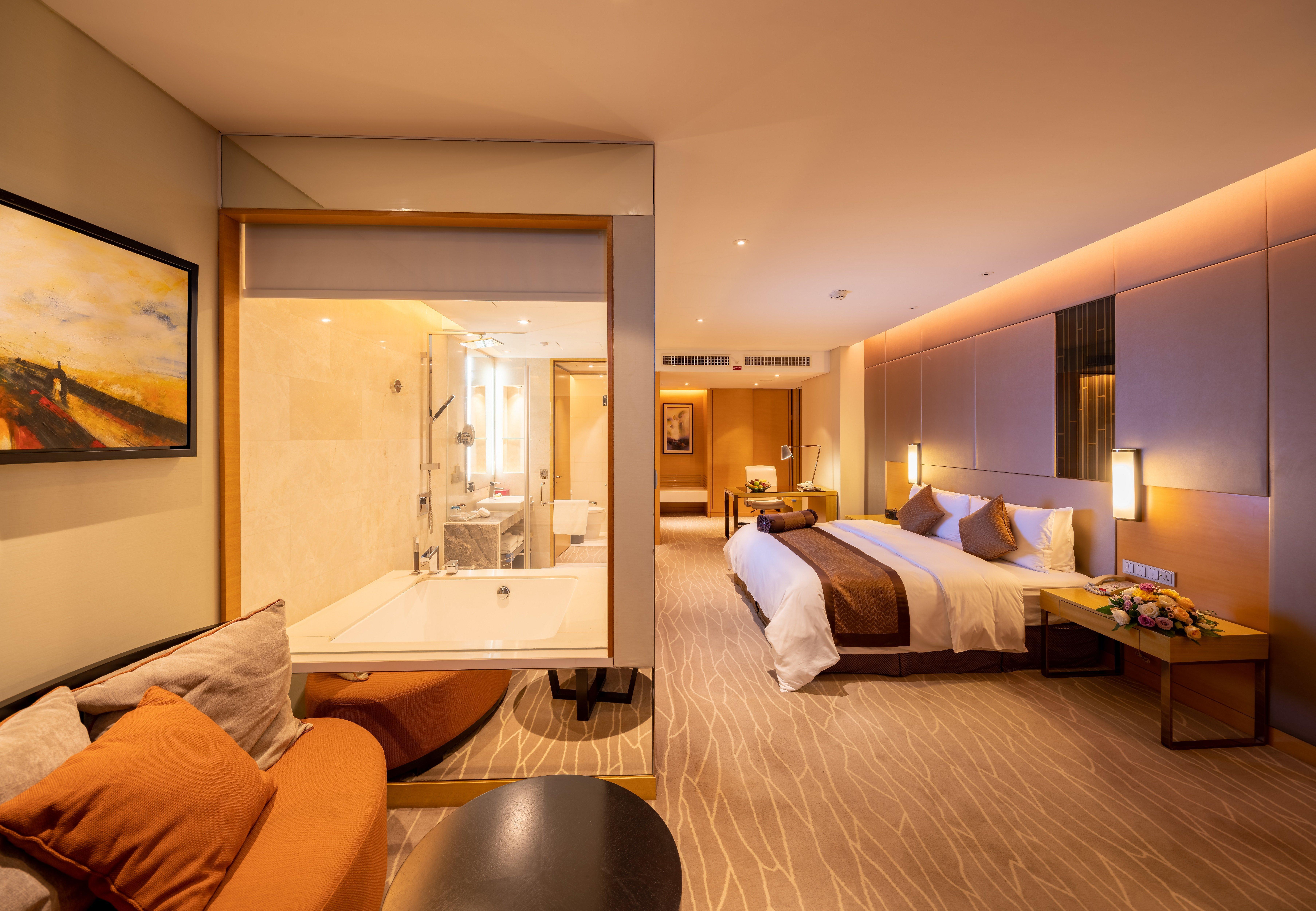 Crowne Plaza Yangzhou By Ihg Hotel Exterior photo