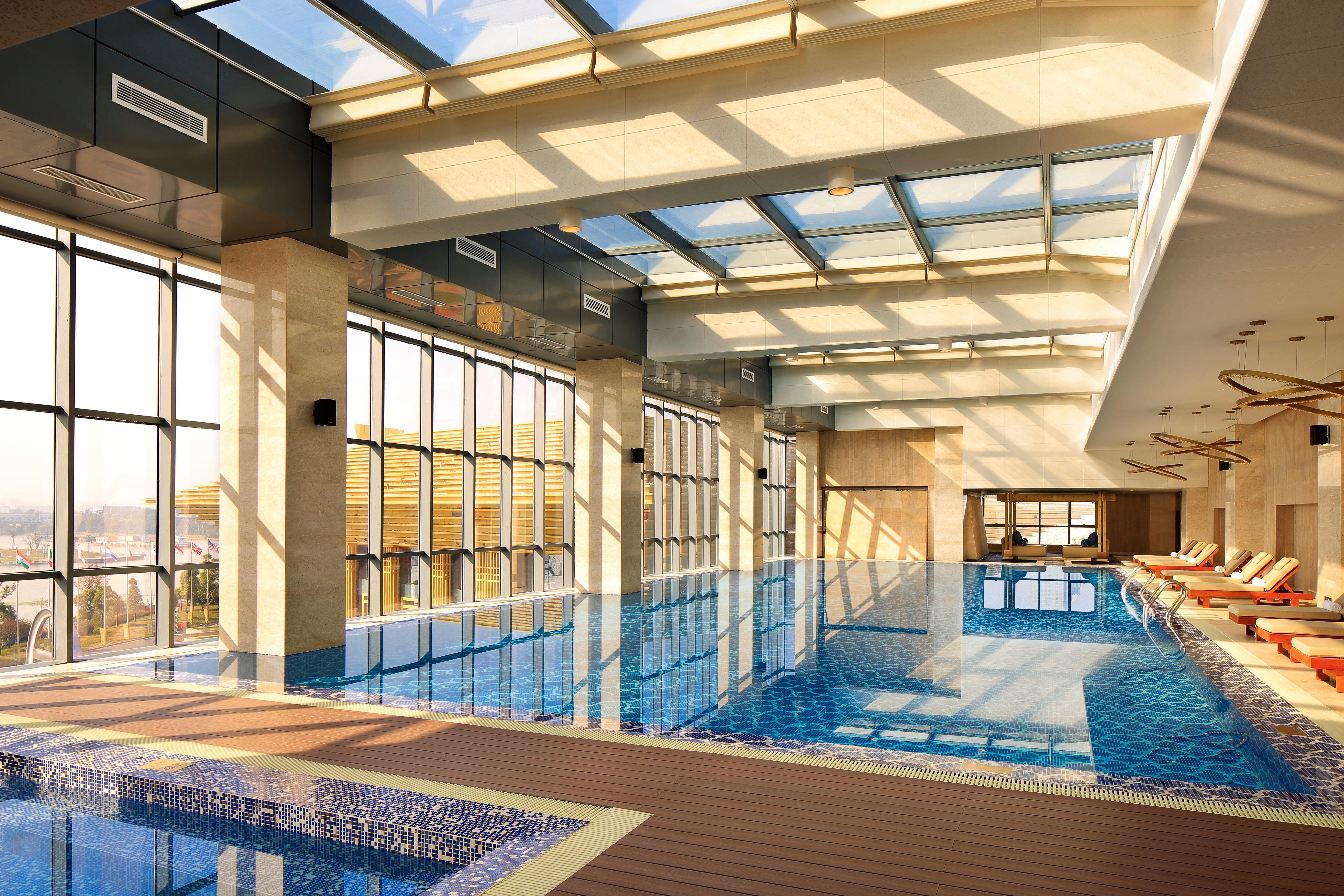 Crowne Plaza Yangzhou By Ihg Hotel Exterior photo
