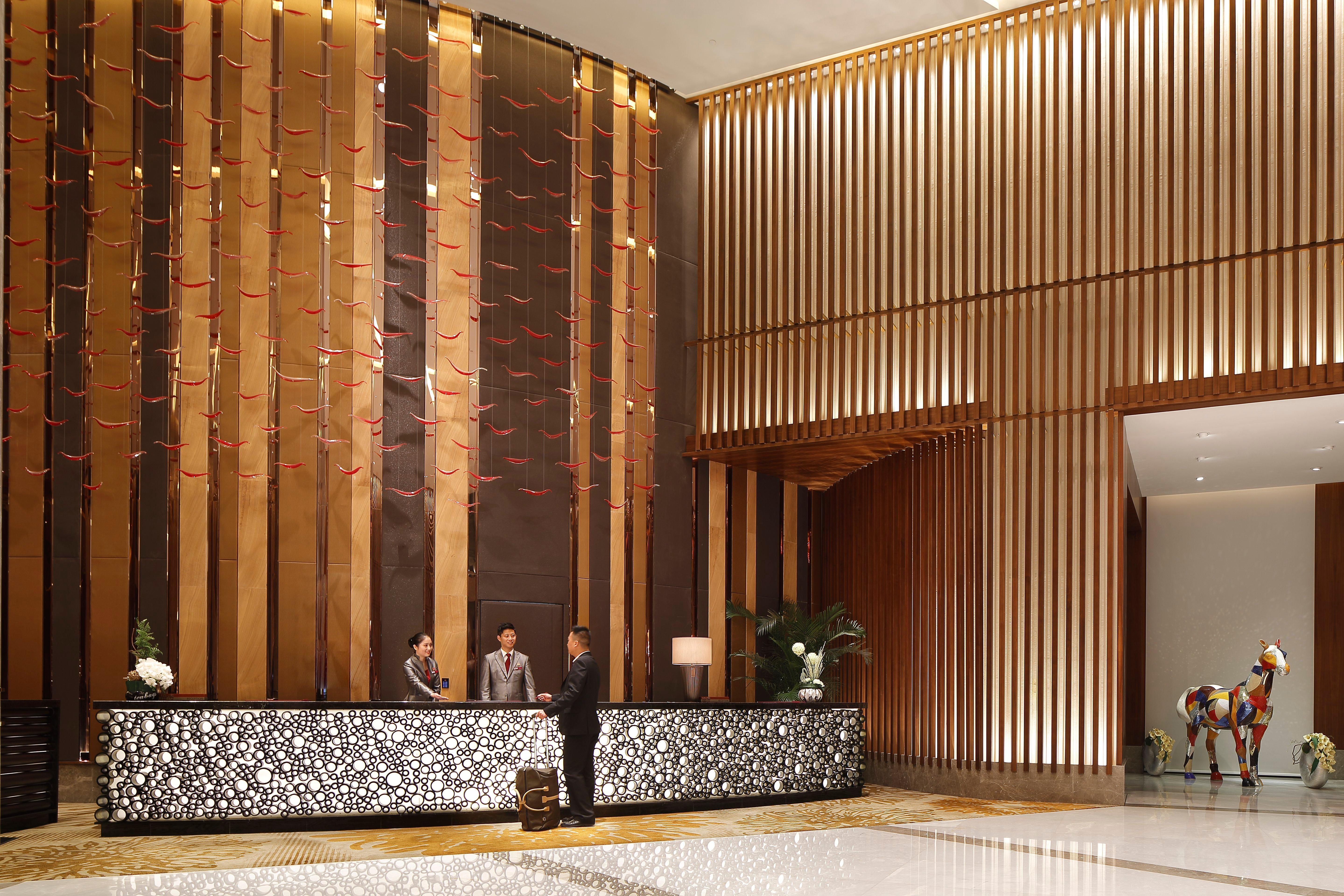 Crowne Plaza Yangzhou By Ihg Hotel Exterior photo